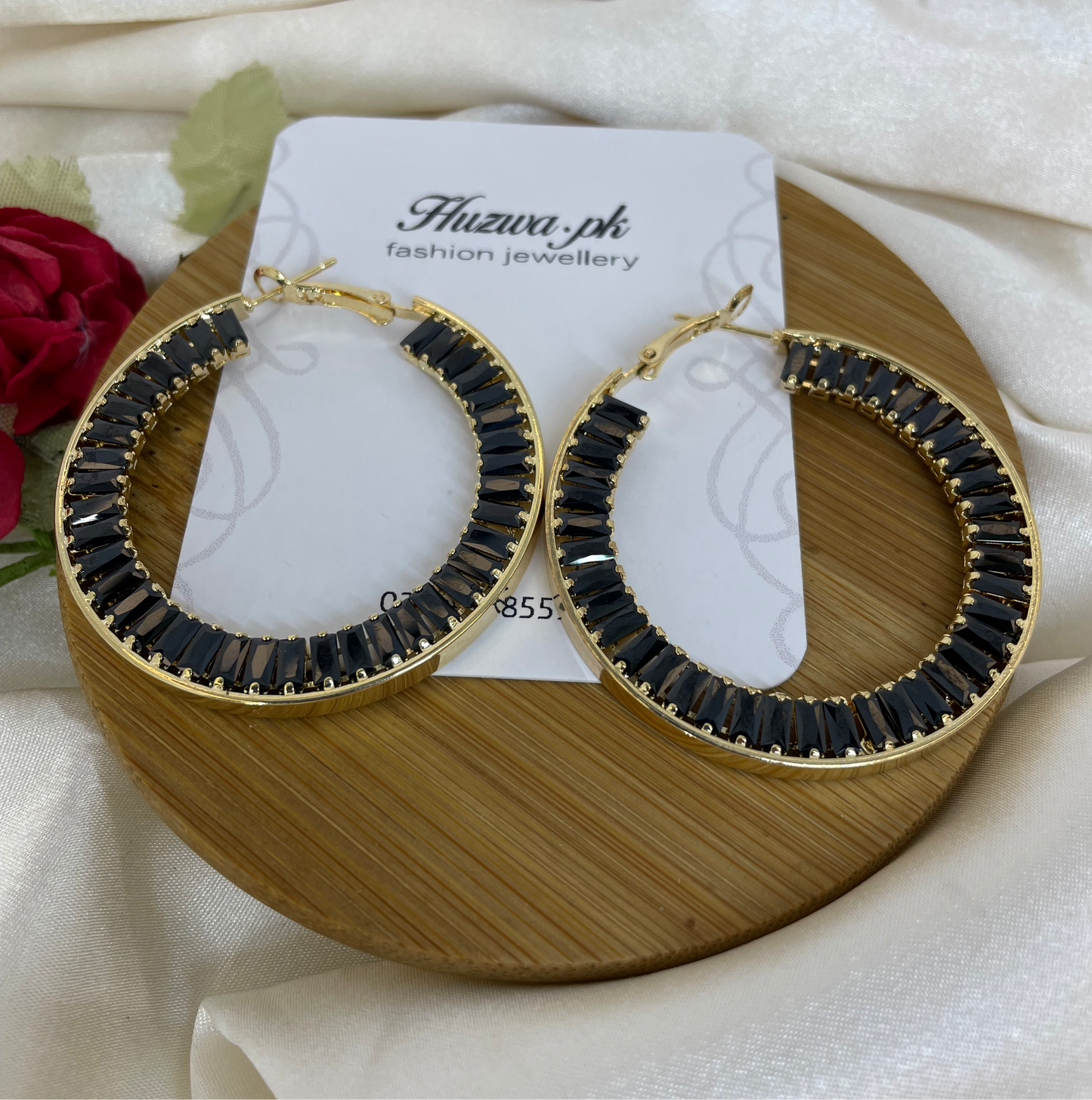 Elegant Circle Drop Earrings