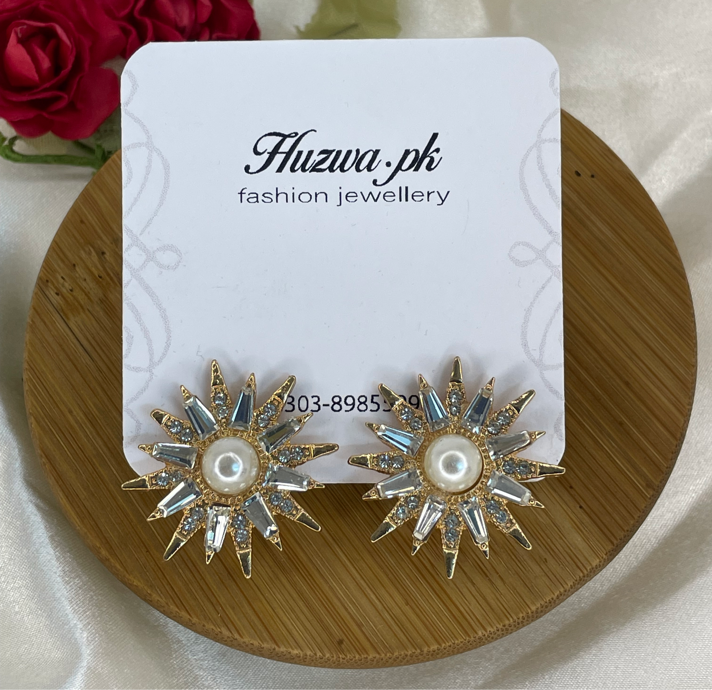 Pearl Flower Stud Earrings