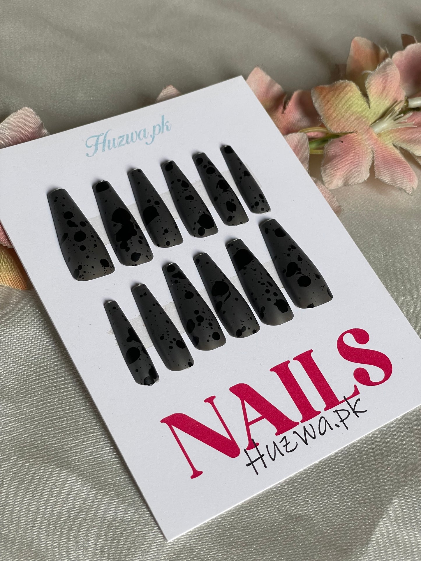 Midnight Splash – Matte Nail Set (12 Pcs) (12 Color Available)