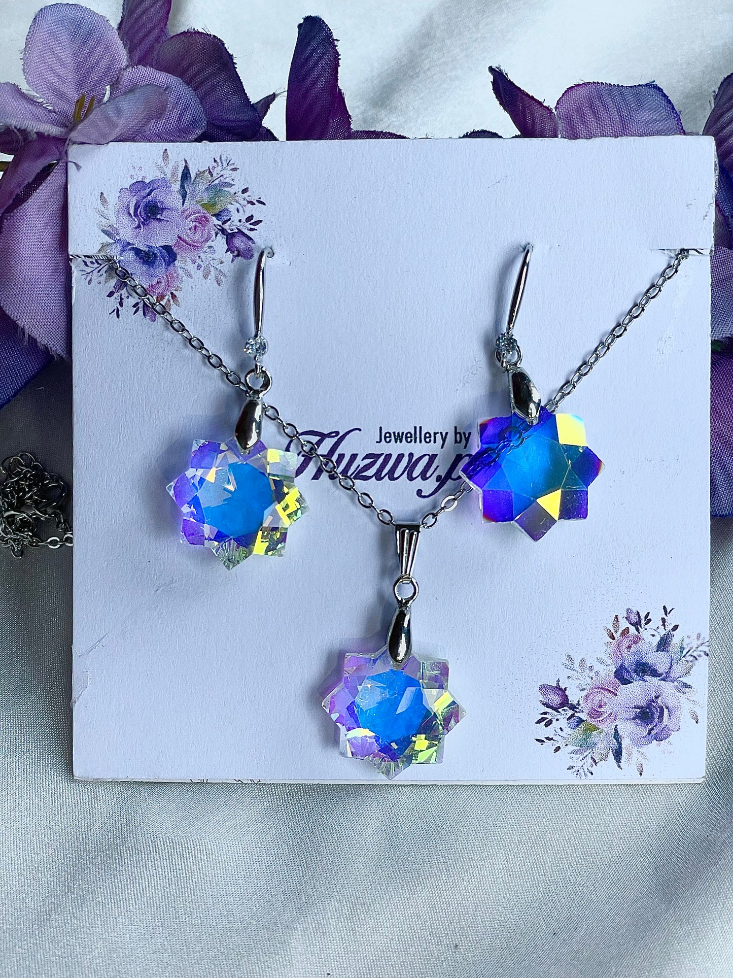 Radiant Star-Shaped Crystal Pendant and Earring Set