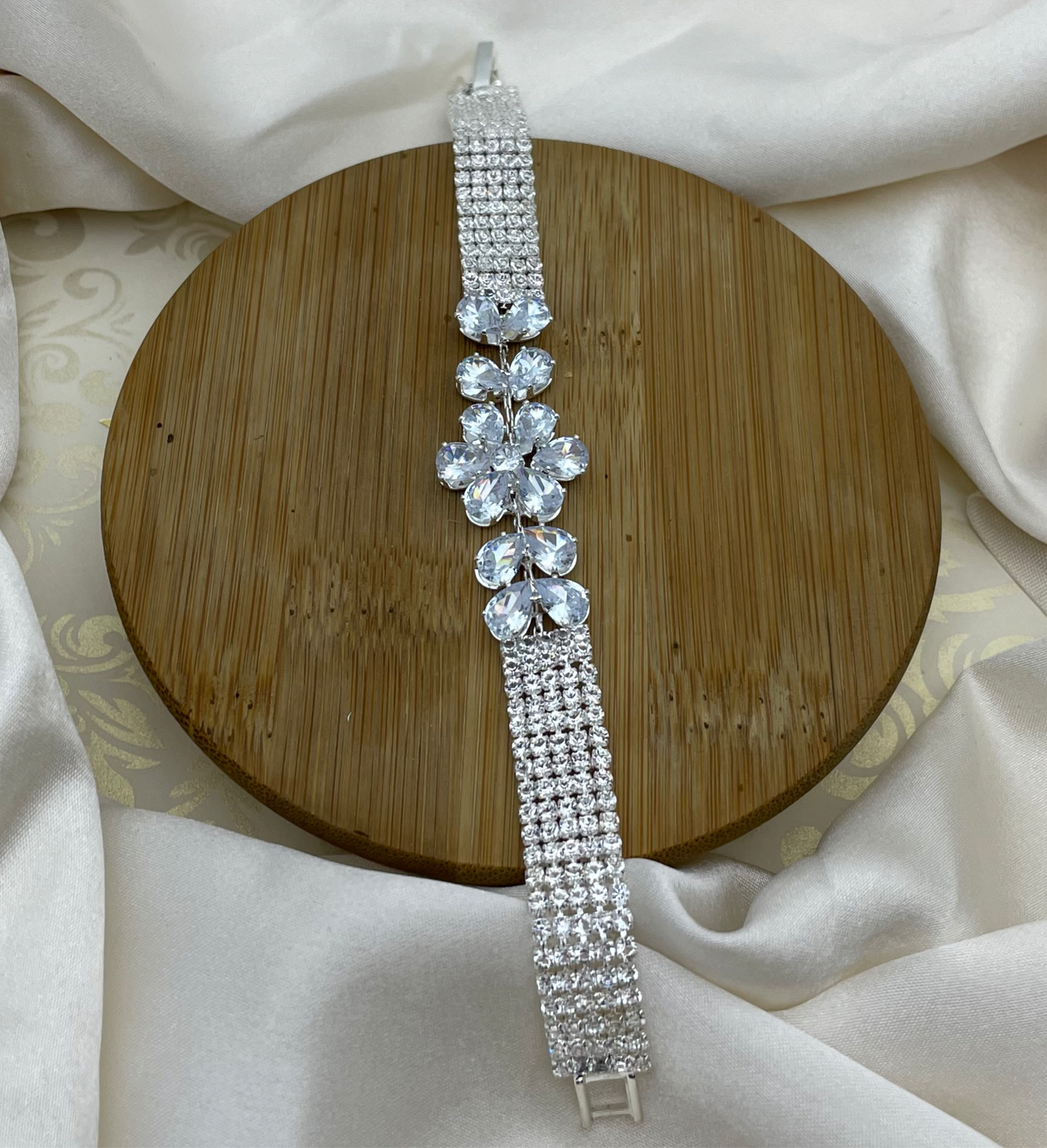 Flower Shape Rhinestone Bracelet