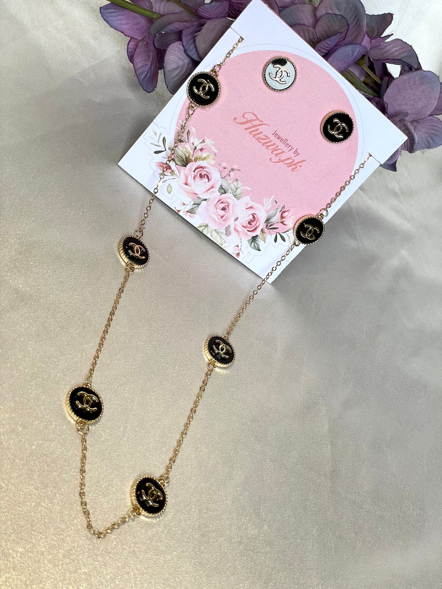 Black & Gold Charm Necklace Set