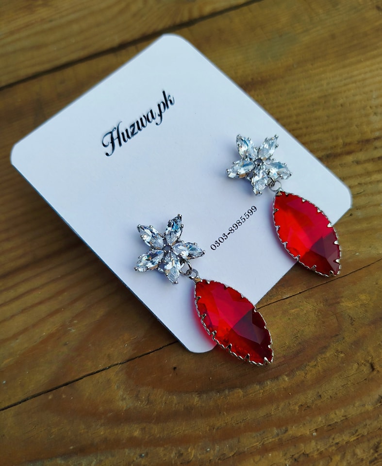 🩸Red Crystal Teardrop Earrings