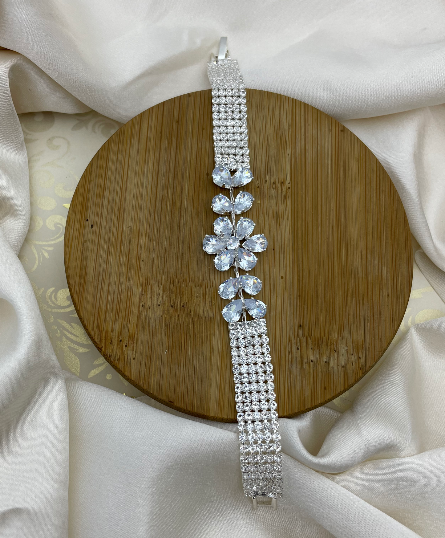Flower Shape Rhinestone Bracelet