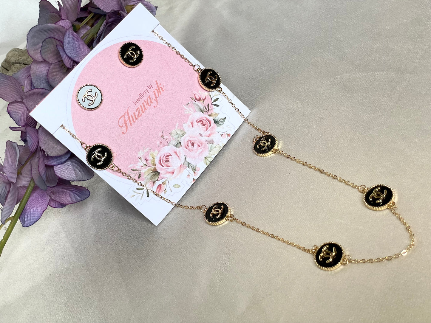 Black & Gold Charm Necklace Set