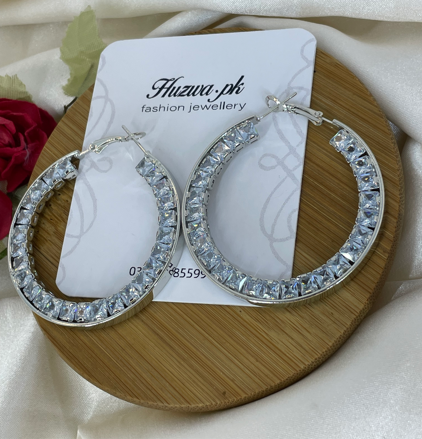 Elegant Circle Drop Earrings