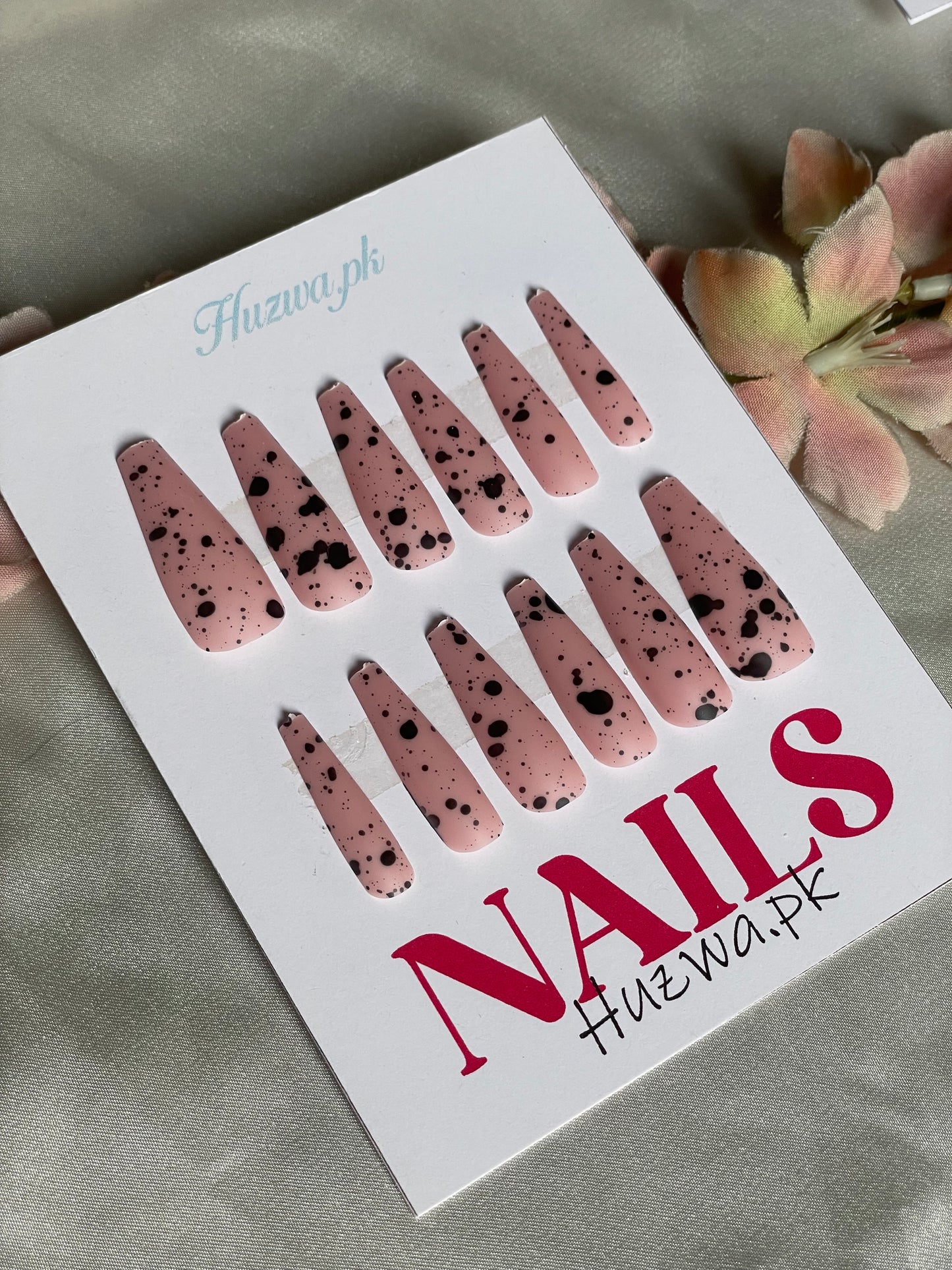 Midnight Splash – Matte Nail Set (12 Pcs) (12 Color Available)