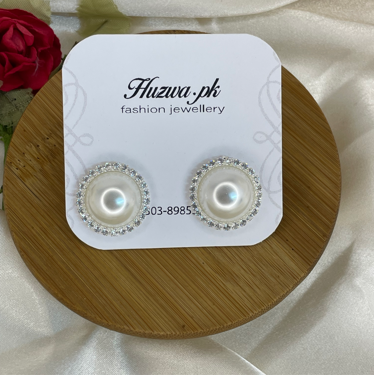 Stud Earrings White Pearl Rhinestone