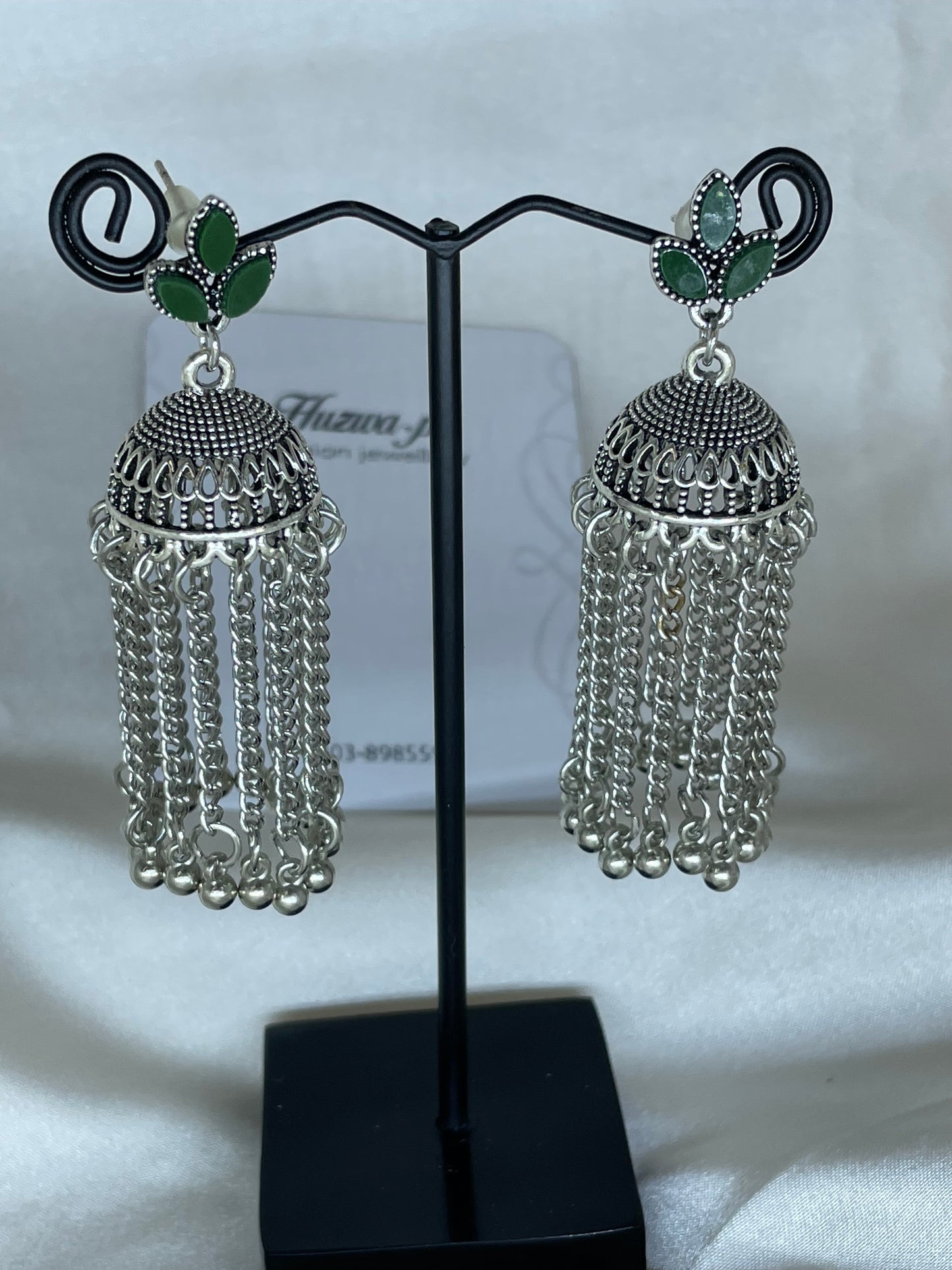 Kundan Jhumka Leaf Shape
