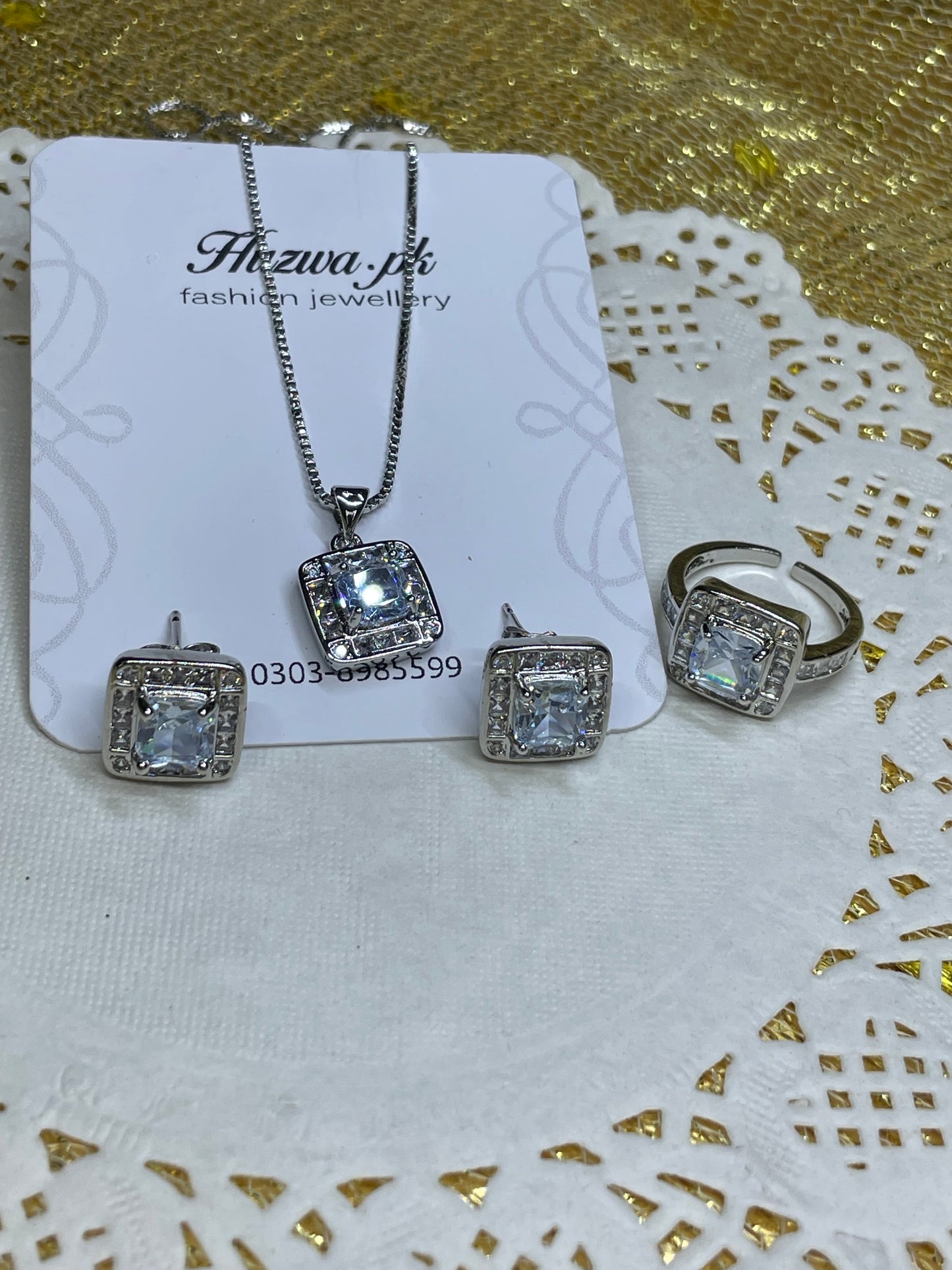 Square Trio Jewellery set