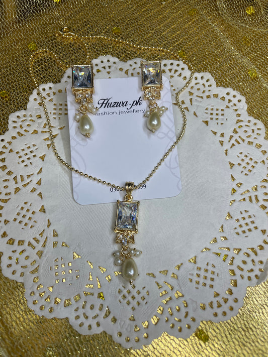 Crimson Square Jewellery set