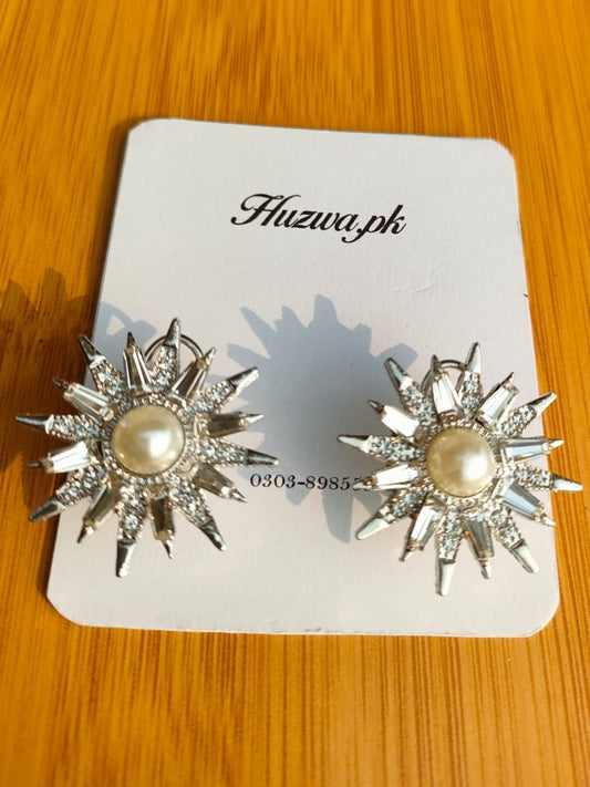 Pearl Flower Stud Earrings